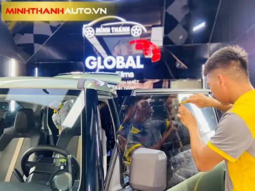 minh thanh auto dan phim cach nhiet 3m cho vinfast vf3