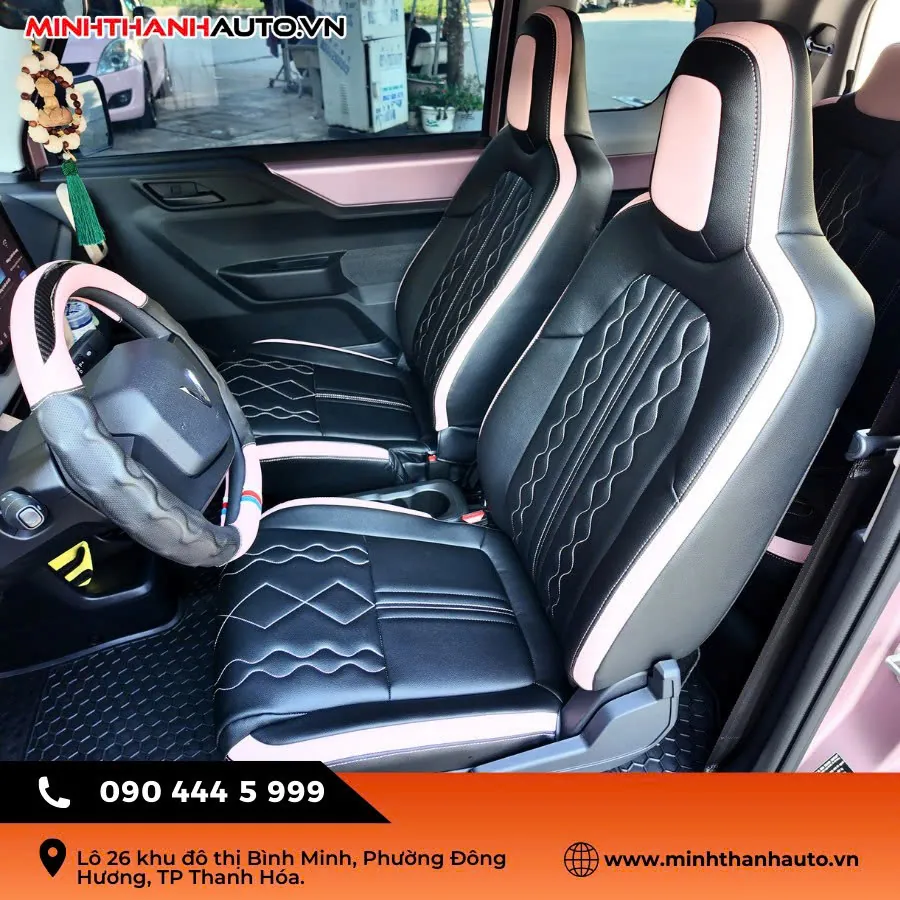 z7027786610954 e68dbed0d73f21aaefc7c92603f63e2e Mẫu Bọc Ghế Da VF3 Màu Đen Pha Hồng