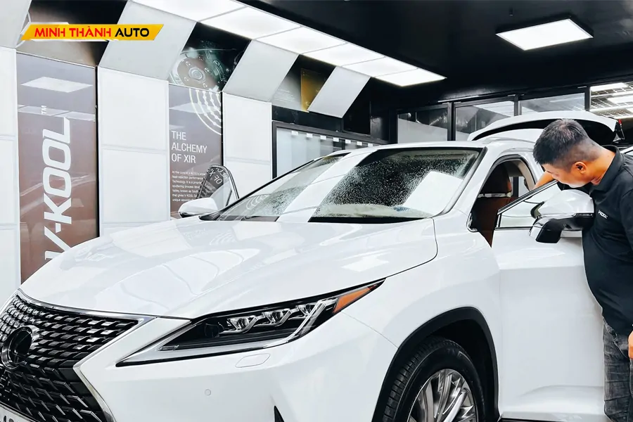 Báo giá dán phim cách nhiệt Vkool cho xe Lexus LS chính hãng