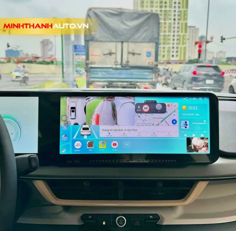 Minh Thanh Auto Chia Doi Man Hinh Giai Tri Tren Man Hinh Dai Vinfast Vf3