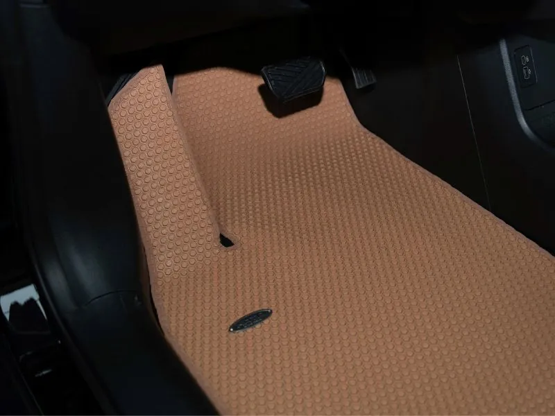 Tham-lot-san-o-to-limo-green