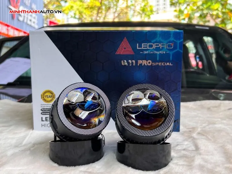 Mau-son-ford-everest-2025-15