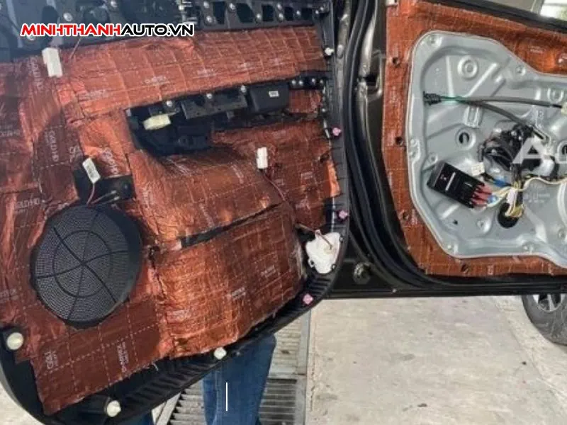 Dán chống ồn DR Artex cho BYD M6