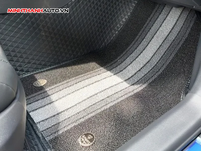 Sàn da 360 Amant cho xe BYD M6