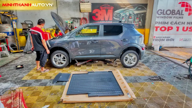minh thanh auto nang cap tam op pin vinfast vf5 Đại Lý Lắp Ốp Bảo Vệ Pin Xe Điện VinFast Tại Thanh Hóa Minh Thành Auto