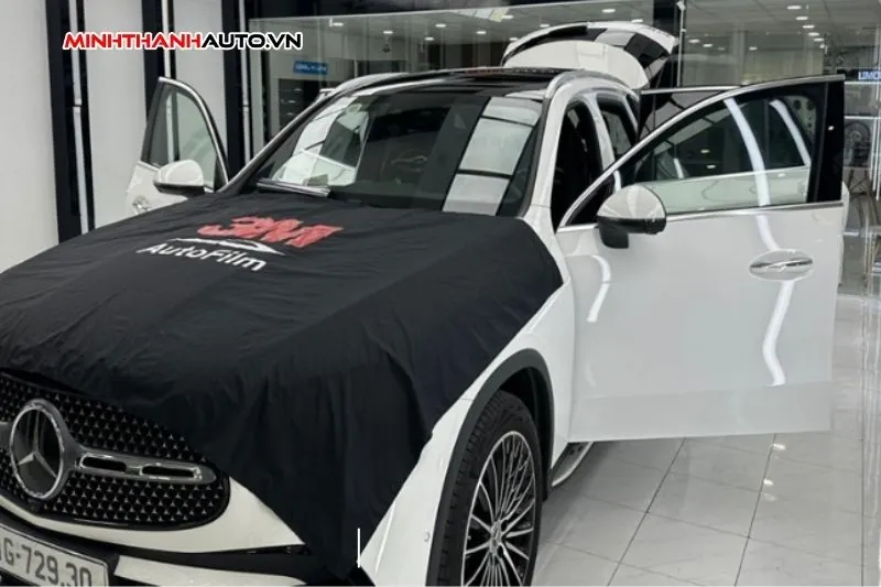 10-phu-kien-mercedes-glc-2025-sieu-chat-nen-lap-dat-6