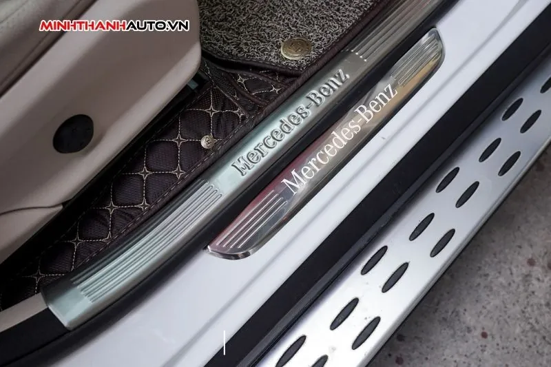 10-phu-kien-mercedes-glc-2025-sieu-chat-nen-lap-dat-8