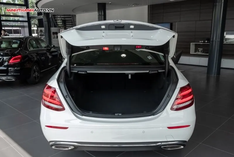 Do-mercedes-e-class-8