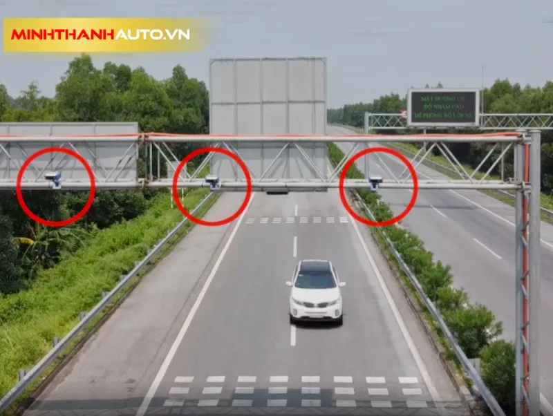 Bố trí Camera Bắn Tốc Độ trên các đoạn đường cao tốc để tránh lái xe vượt tốc độ