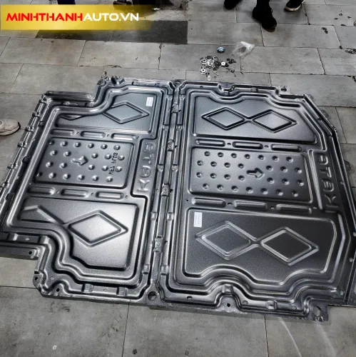 Tấm Ốp Pin Vinfast VF7 KATA với phiên bản Vinfast VF7 Plus 