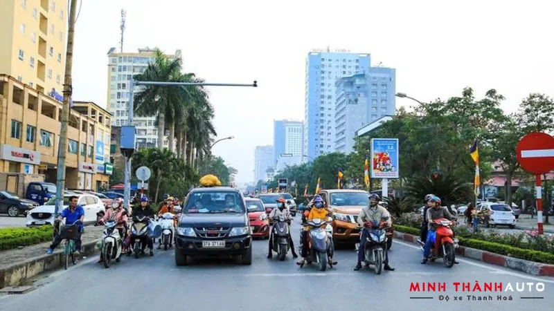 Cac-vi-tri-camera-ai-phat-nguoi-tai-nghe-an-camera-hanh-trinh-vietmap-minhthanhauto