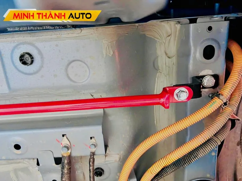 Minh Thanh Auto Hoan Thien Lap Dat Thanh Giang Giam Chan Vinfast Vf3