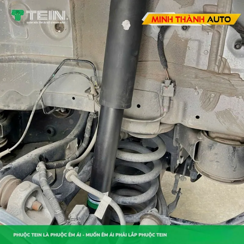 Minh Thanh Auto Hoan Thien Thi Cong Phuoc Giam Xoc Tein Vinfast Vf7