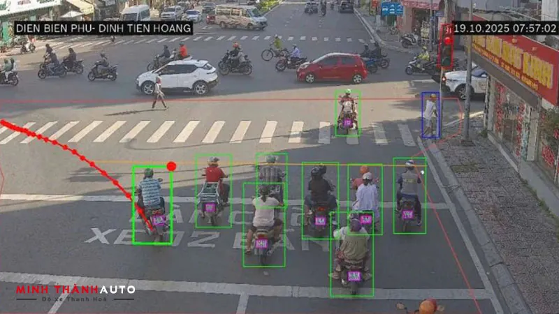 Cac-vi-tri-camera-ai-phat-nguoi-tai-dien-bien-camera-hanh-trinh-vietmap-2-minhthanhauto