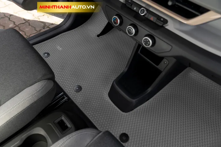 minh thanh auto tham san o to kata danh rieng cho vinfast vf3 tai thanh hoa Minh Thanh Auto Tham San O To Kata Danh Rieng Cho Vinfast Vf3 Tai Thanh Hoa