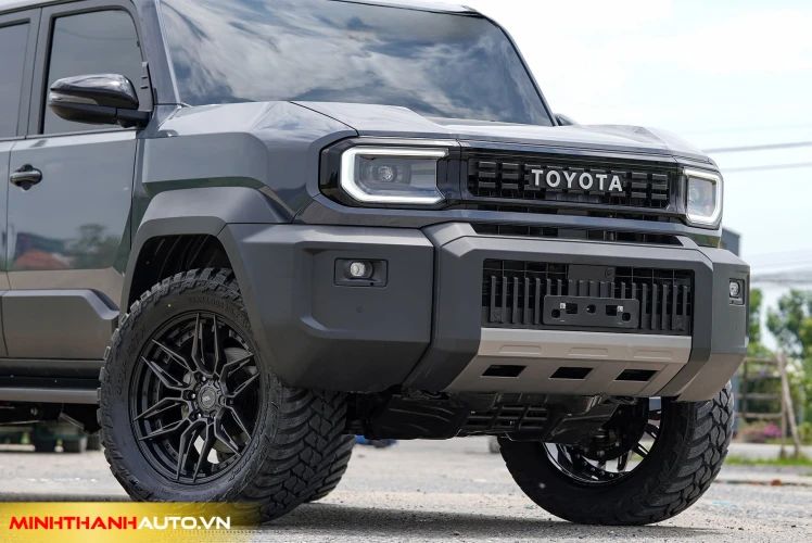 minh thanh auto Toyota Land Cruiser FJ do mam xe cuc ngau Minh Thanh Auto Toyota Land Cruiser Fj Do Mam Xe Cuc Ngau