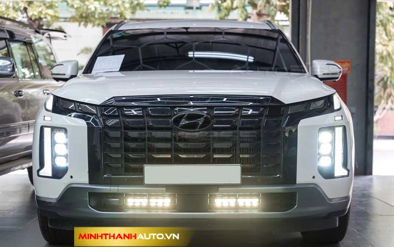 minh thanh auto huyndai custin do den gam m30 ultra v2 Minh Thanh Auto Huyndai Custin Do Den Gam M30 Ultra V2